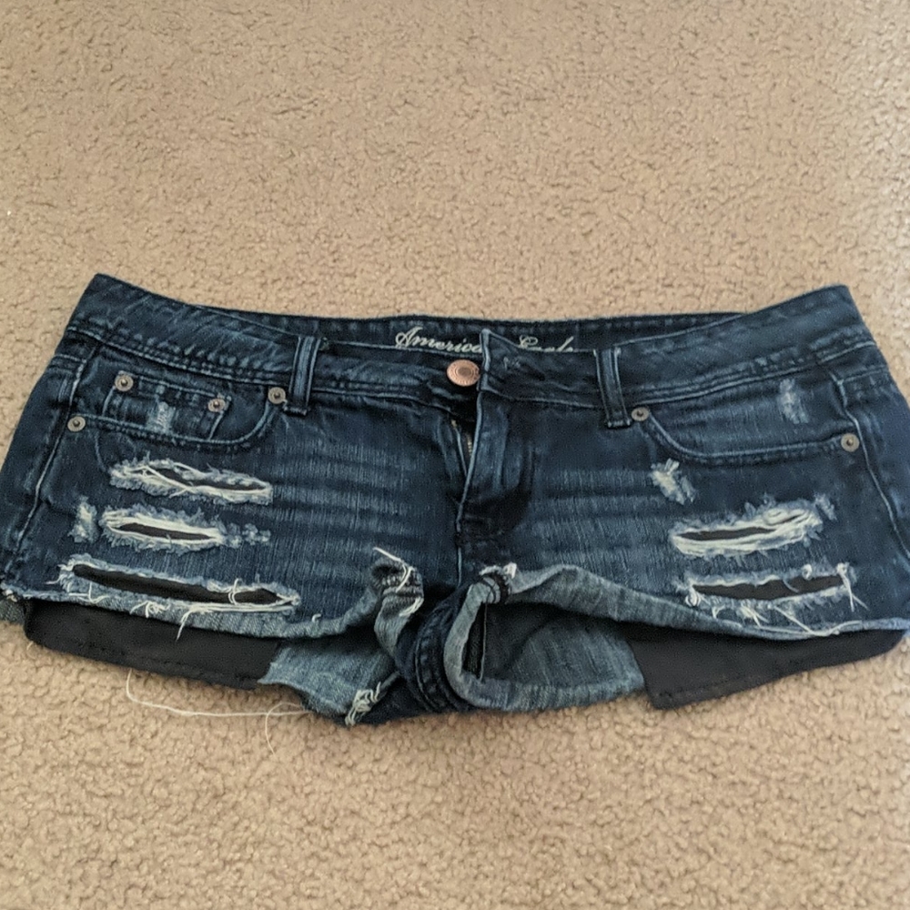 AE distressed short shorts